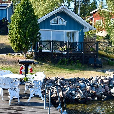 Sjoestuga/Gaesthus I Skaergarden. Åkersberga Eksteriør billede
